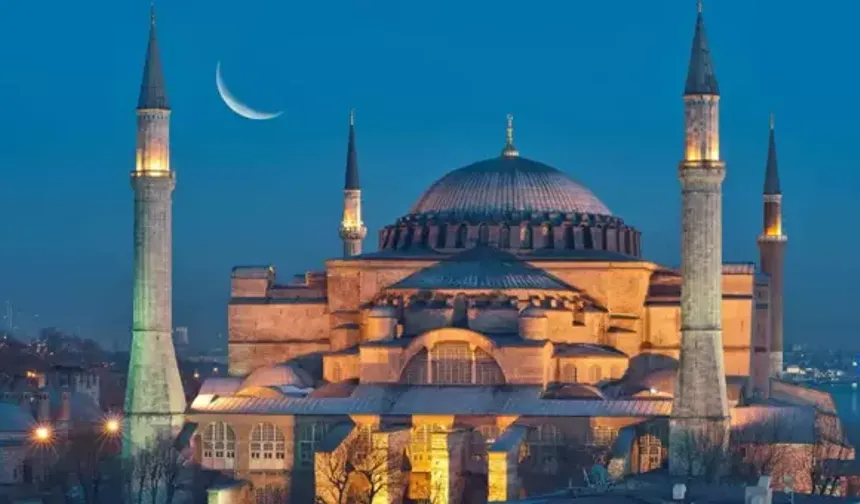 İzmir Namaz Vakitleri 6 Ağustos 2025
