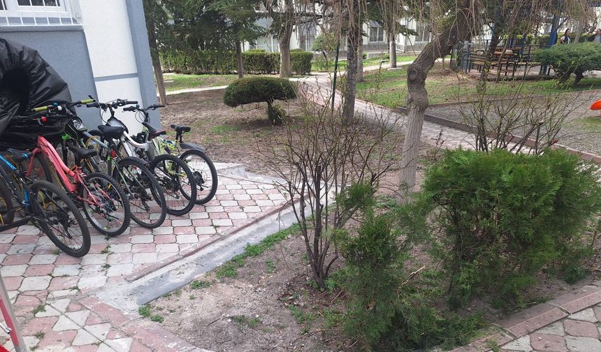 14'üncü kattan düşen Şeyma öldü; sevgilisi gözaltında
