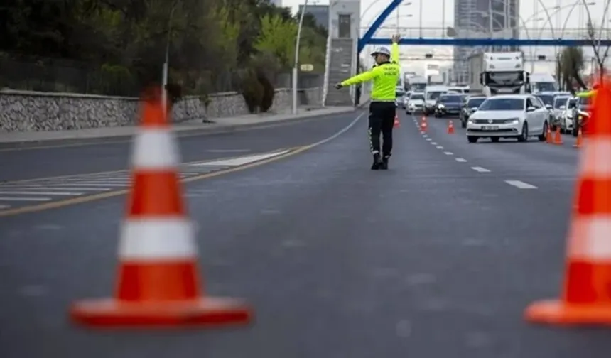 İzmirliler dikkat: İbrahim Kesici Caddesi 12.00–23.00 saatleri arasında trafiğe kapatılacak