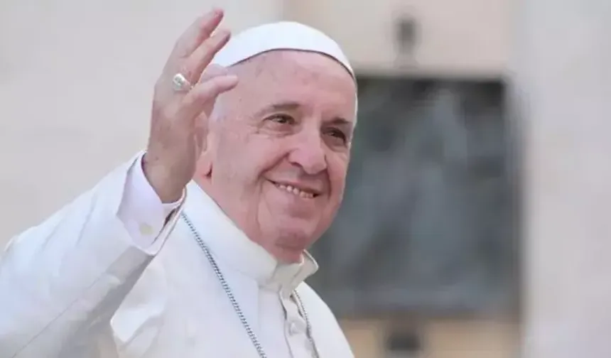 Papa Francis bugün hastaneden taburcu ediliyor