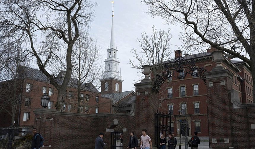 Harvard Üniversitesi'ne 'ırka dayalı ayrımcılık' soruşturması!