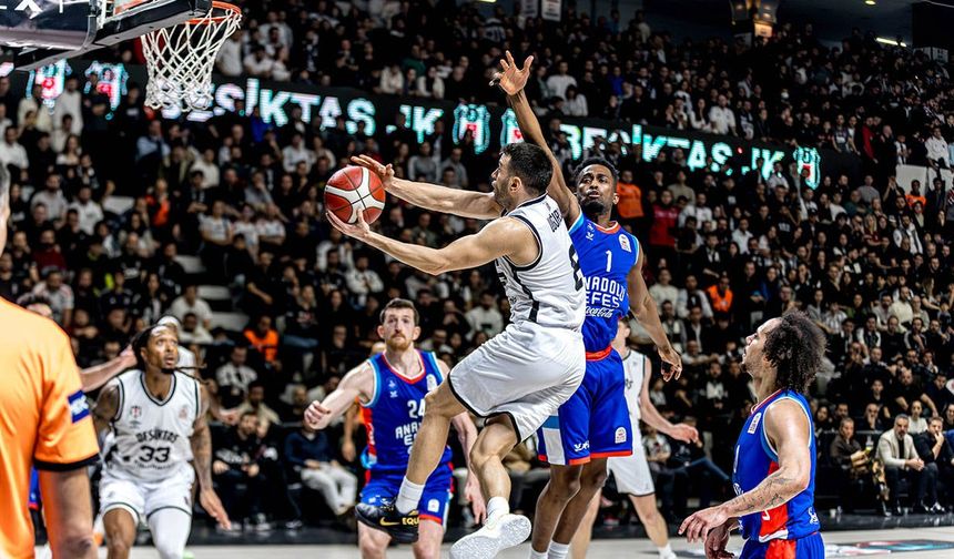 Avrupalı Efes için lig maçı rafa kalktı