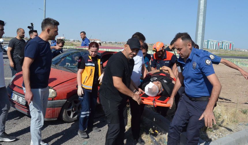 Aksaray'da YKS'ye giderken kaza yaptılar: 1 ölü, 3 ağır 10 yaralı