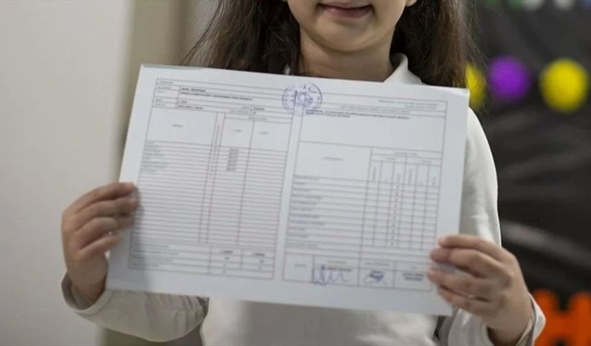 2025 Karneler ne zaman alınacak? Yaz tatili ne zaman başlıyor, kaç gün kaldı?