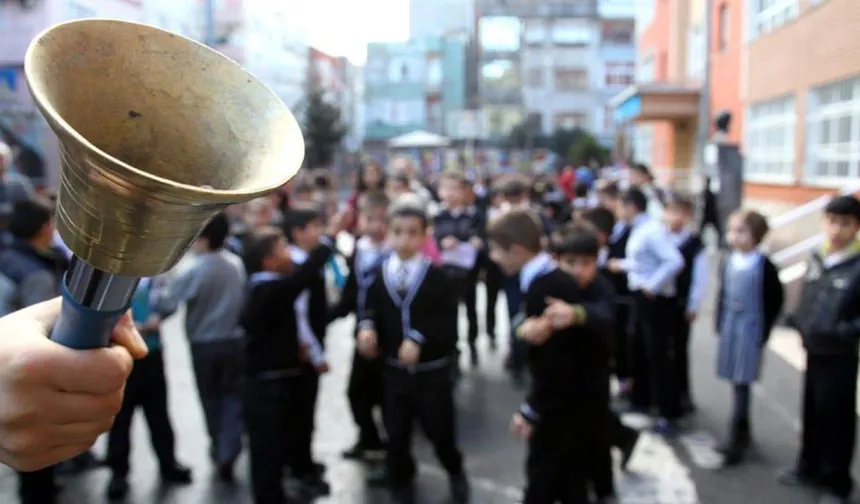 Okullarda son ders zili ne zaman çalacak?