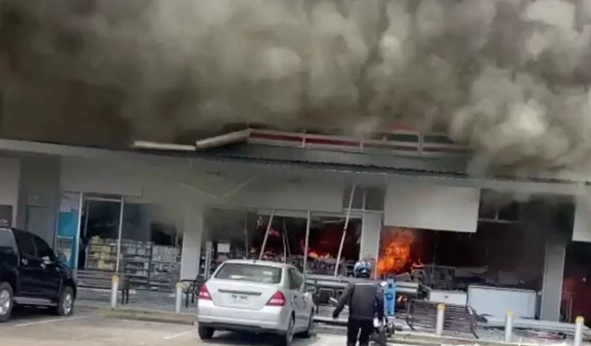 Bir bu eksikti... Komşu ülkeler arasında savaş çıktı
