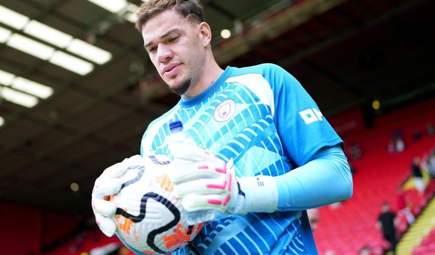 Galatasaray'ın kalesine sürpriz aday: Manchester City'nin veliahtı James Trafford kimdir?