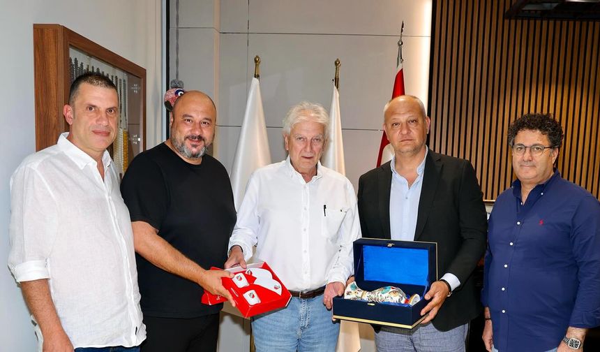 Karşıyaka Mehmet Ceyhun'u açıkladı!