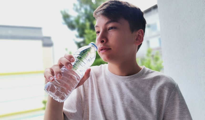 İhtiyaçtan fazla su tüketimi su zehirlenmesine neden olabilir