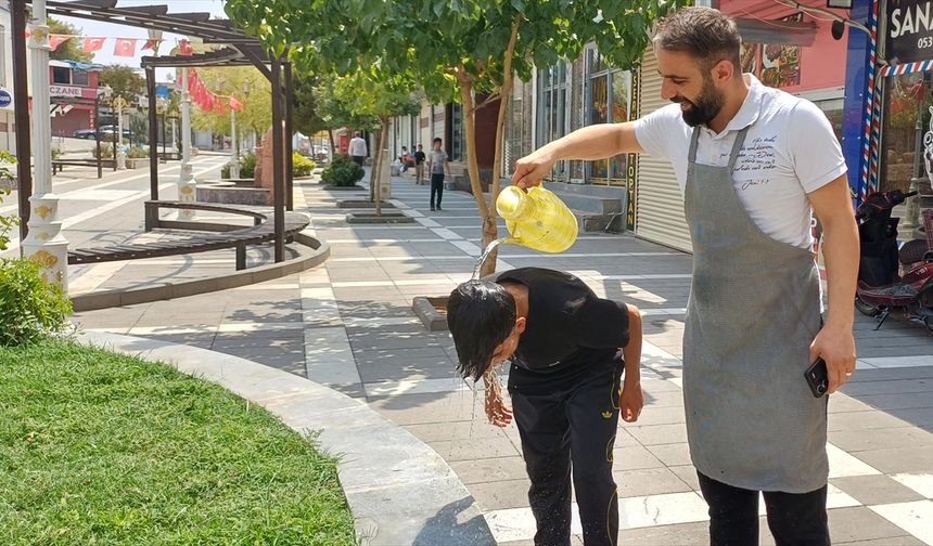 Kavurucu yaz etkisini sürdürüyor