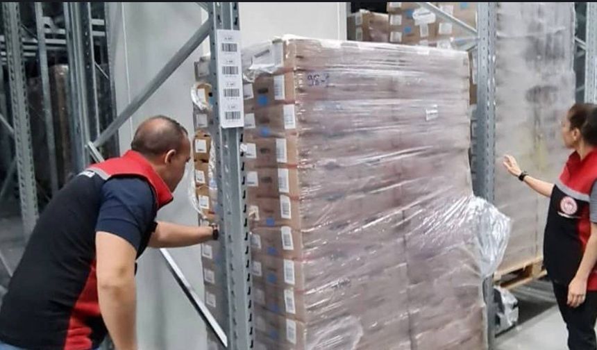 İzmir’de 271 ton güvensiz tavuk ürünü depoda yakalandı