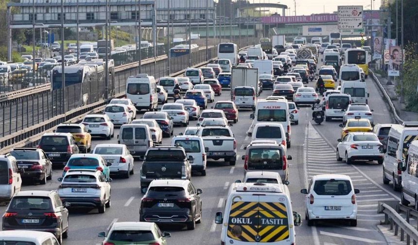 30 Ağustos kutlamaları için yollar trafiğe kapatıldı