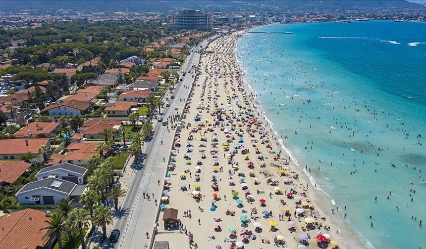 İzmir’de tatilin kalbini keşfet: İşte Ege'nin incisindeki gözde rotalar!