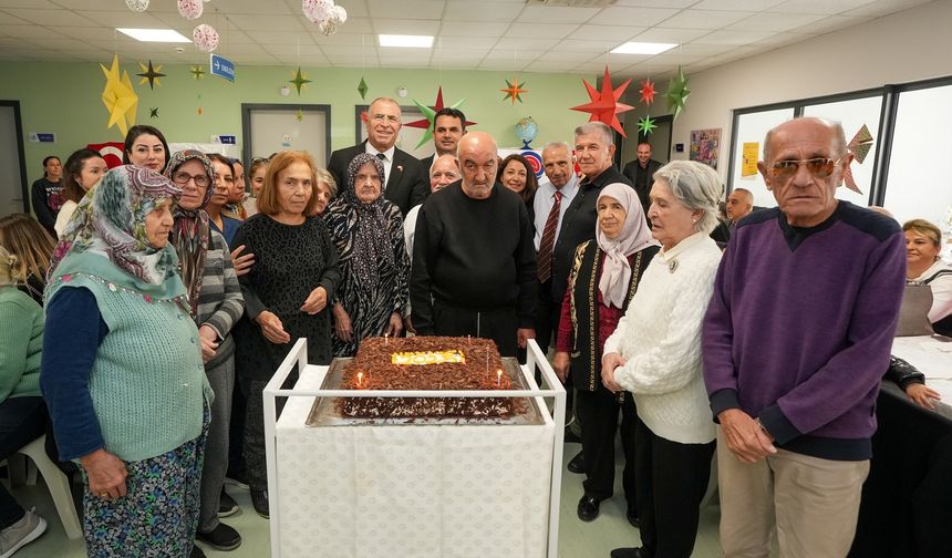 Gaziemir'deki Alzheimer Merkezi'nden hastalara önemli destek