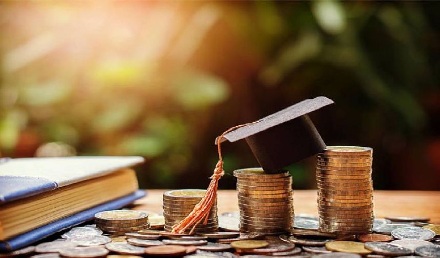 Akademik yıl başladı: Öğrenciler için burs imkanları belli oldu