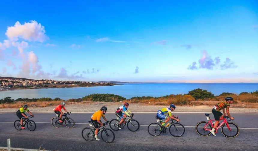 Çeşme’de pedallar çocuklar için dönecek: Veloturk Gran Fondo 9’uncu kez yollarda