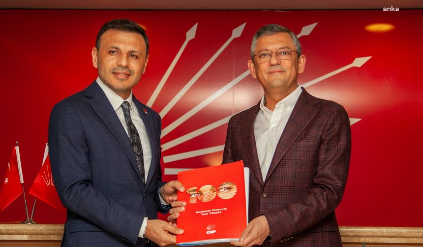 Ekrem İmamoğlu’ndan Özgür Çelik’e tebrik mesajı