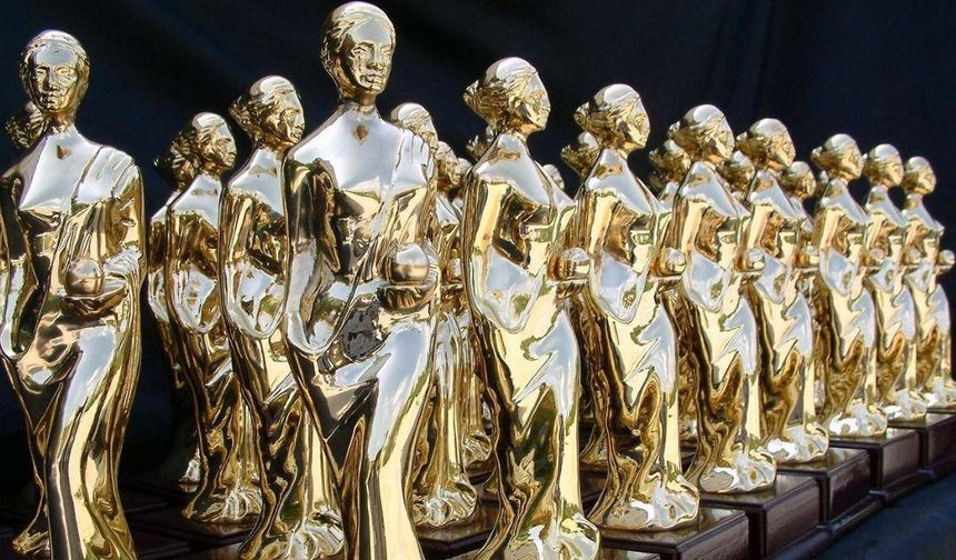 Altın Portakal jürilerinde usta isimler bir arada