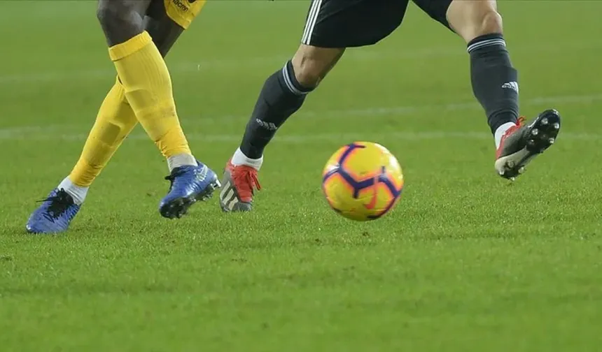 Fenerbahçe maçını hangi kanal şifresiz veriyor? Canlı yayın bilgileri açıklandı