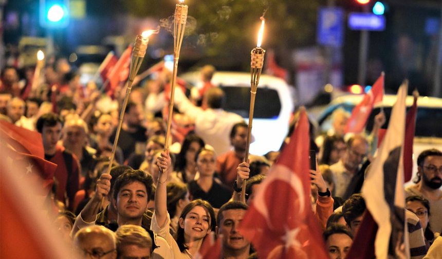 Bornova’da Cumhuriyet Bayramı coşkusu