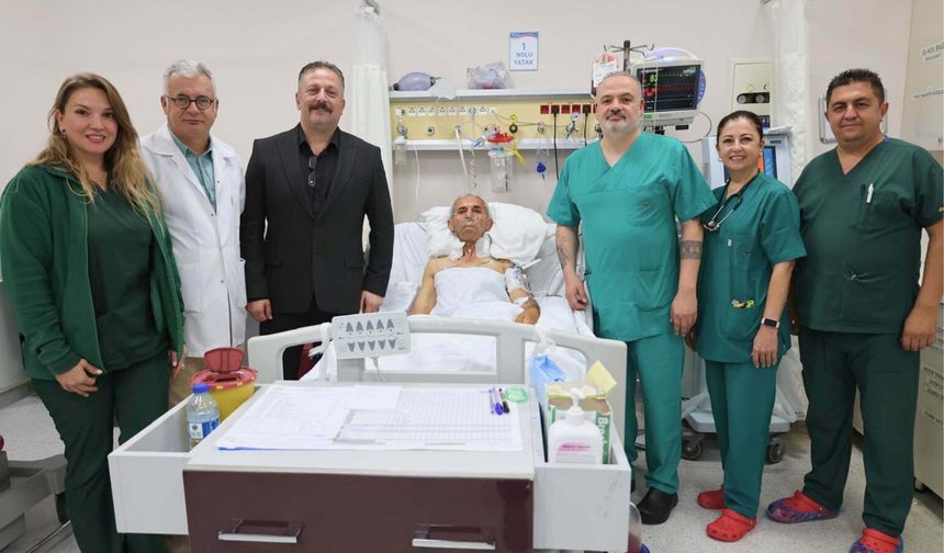 İzmir Tepecik Hastanesi'nden kalp cerrahisinde çığır açan başarı