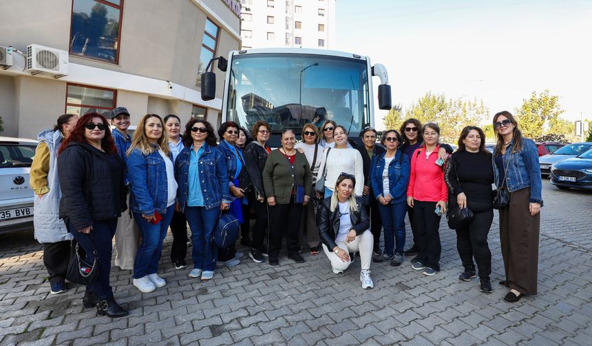 Narlıdere'den gönüllülere anlamlı buluşma