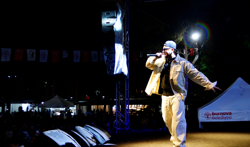Bi Hayat Fest binlerce İzmirliyi buluşturdu