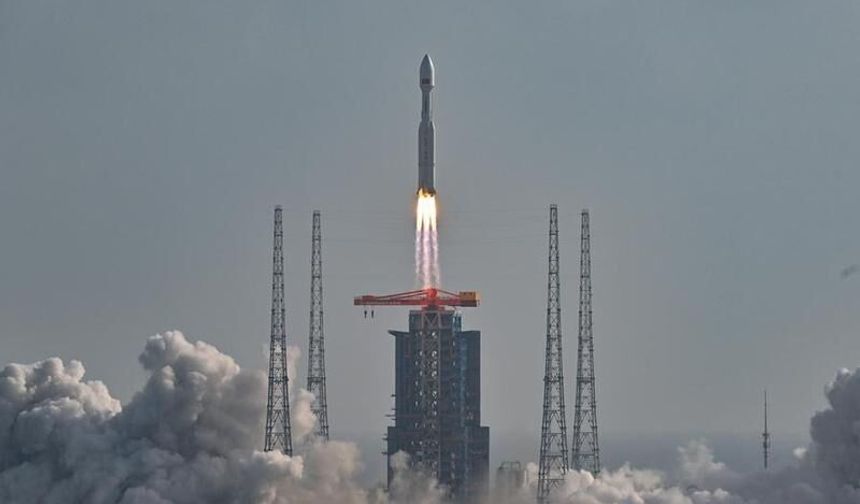 Çin, alçak yörüngeye yeni internet uydu grubunu başarıyla gönderdi