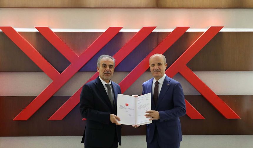 Ege Üniversitesi'nde yeni dönem: Prof. Dr. Musa Alcı rektörlük koltuğuna oturdu