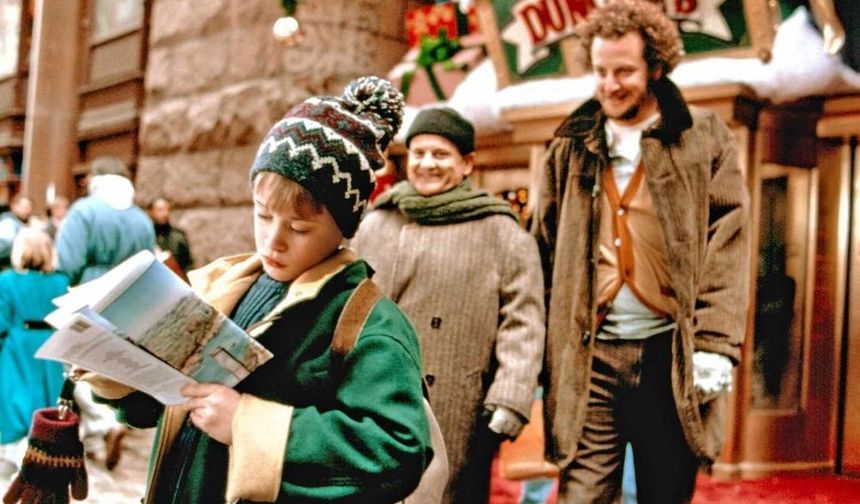 Evde Tek Başına’nın yıldızları 35 yıl sonra yeniden buluştu