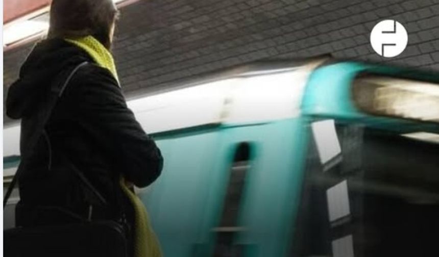 Metroda bıçaklı saldırı dehşeti: Üç kadın yaralandı