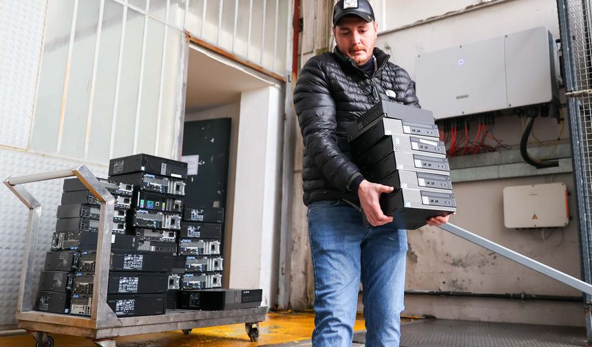 Buca’da atık elektrikli ve elektronik eşyalar geri dönüşüme kazandırılıyor