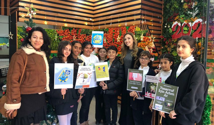 Güzelbahçe’nin minik çevre neferleri işbaşında: Enerji Avcıları sokak sokak tasarrufu anlattı