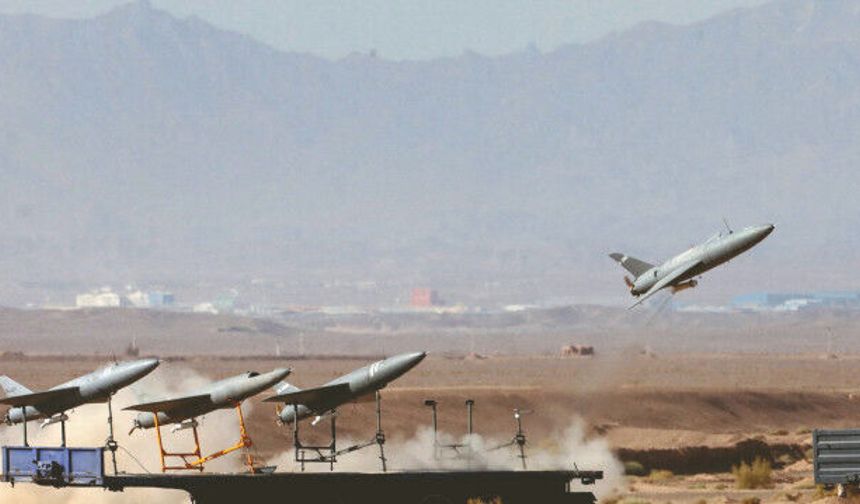 İran’dan ABD ve İsrail’e mesaj: Silahlı kuvvetlerimiz hazır