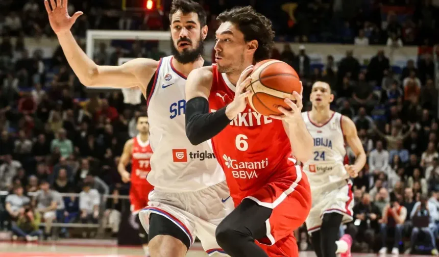 12 Dev Adam Sırbistan'dan zaferle dönüyor