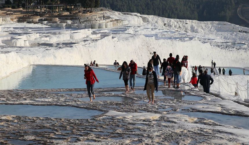 Sömestir turizme can verdi: Ege’de oteller yüzde 80 doluluğu gördü