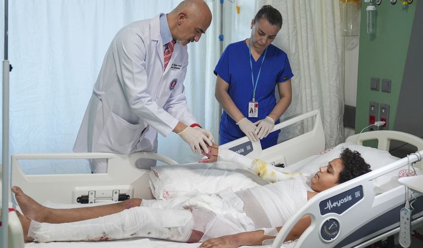 Yaralarını umutla sardılar