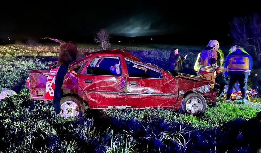 Bayram yolunda facia: 1 ölü, 3 yaralı