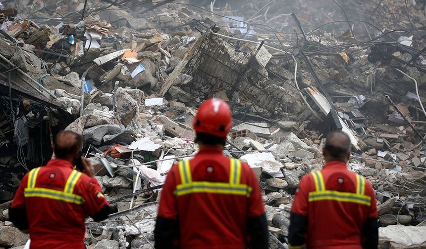 İsrail’den İran’a geniş çaplı hava saldırısı iddiası