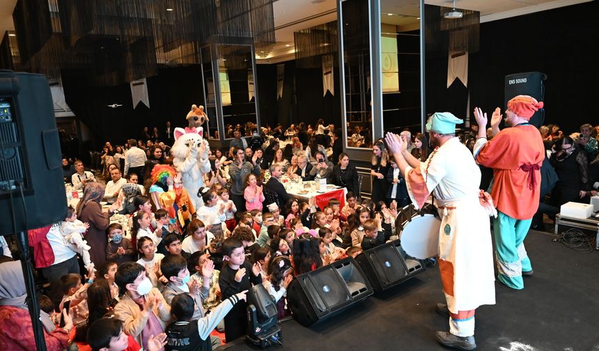 LÖSEV’den İzmir’de anlamlı iftar buluşması