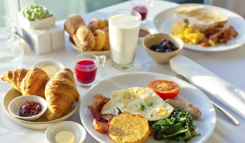 Sahurda doğru besinlerle susuzluğu azaltın: Gün boyu susamamak için ne yemeli?