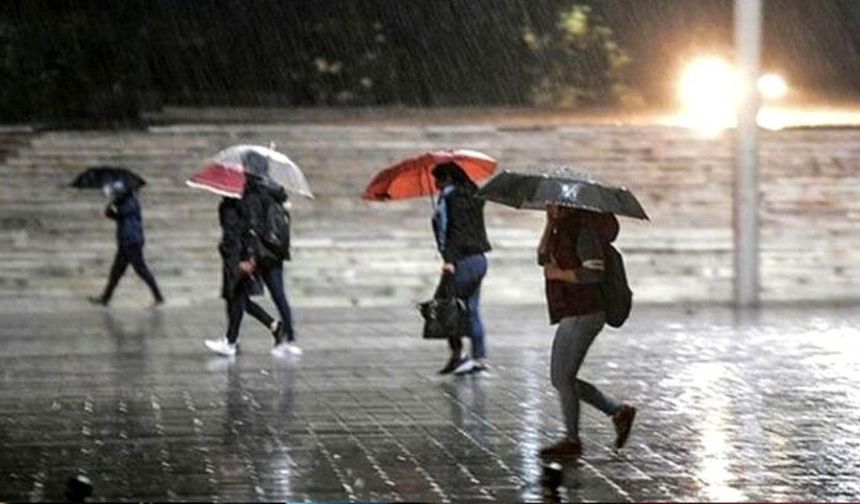 Meteoroloji’den peş peşe uyarı: Sağanak ve gök gürültüsü birçok ili vuracak