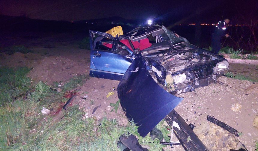 Kırkağaç’ta feci kaza:  1 ölü, 1 yaralı