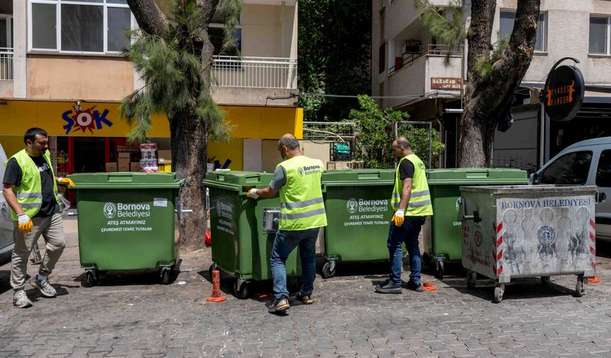 Bornova’ya 325 yeni çöp konteyneri!