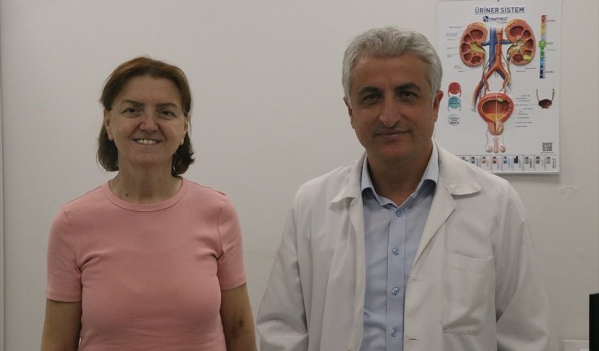 Bağırsaktan gelen ikinci hayat: İzmir’de tıp dünyasını heyecanlandıran yapay mesane operasyonu