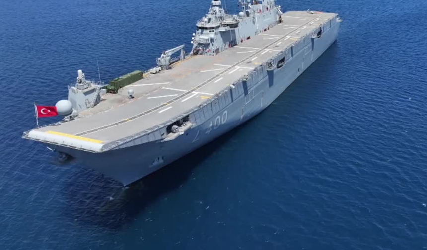 EFES 2026 Tatbikatında TCG Anadolu Gövde Gösterisi Yaptı