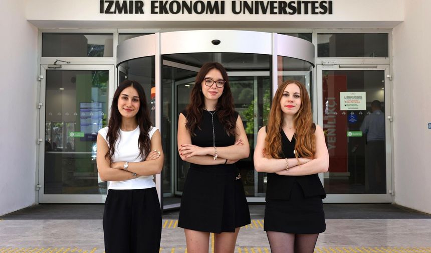 İzmir Ekonomili Hukukçular Türkiye İkincisi Oldu