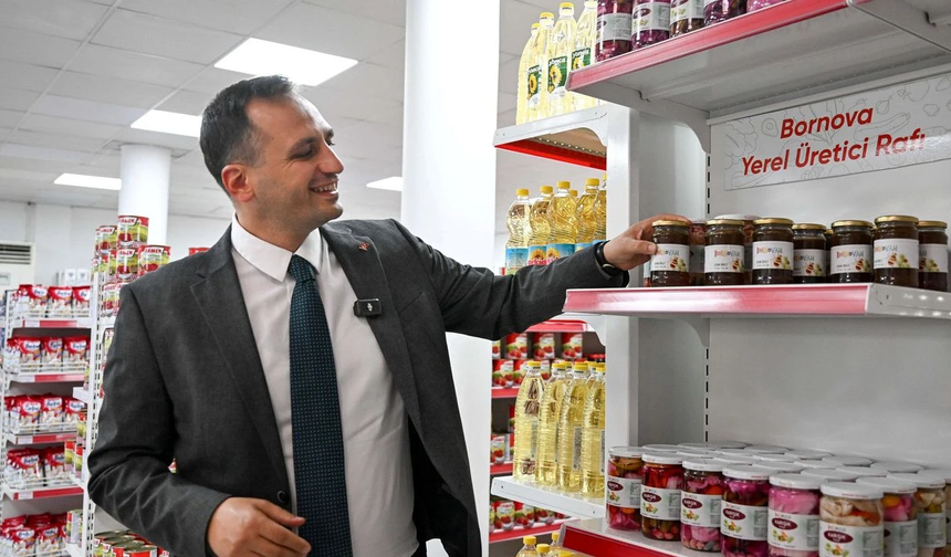 Bornova’da ihtiyaç sahiplerine bayram desteği