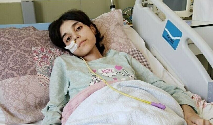 İzmir’de yaşam mücadelesi: 30 kiloya düşen Ünzile Naz destek bekliyor