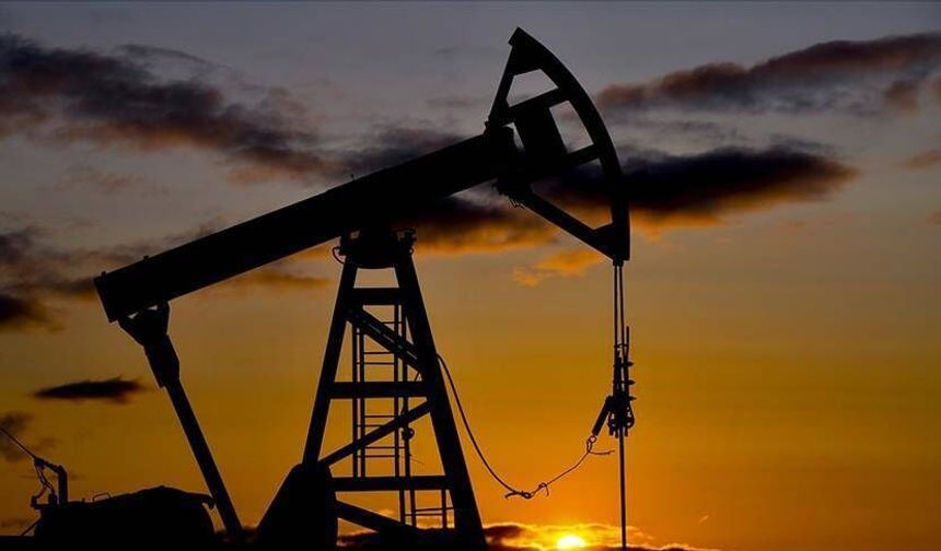 Hürmüz Boğazı’nda tansiyon düştü, petrol fiyatları çakıldı